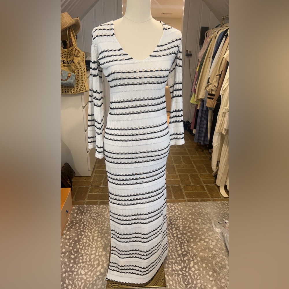 BOOHOO; MONO STRIPE CROCHET MAXI BEACH KAFTAN. NWT